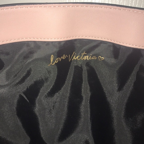 Victoria’s Secret Tote - Picture 3 of 3